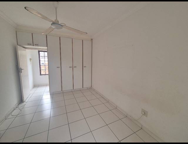 3 BEDROOM SECTIONAL TITLE FOR SALE IN MANABA BEACH